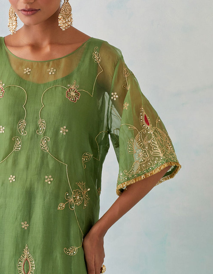 Green hand embroidered tissue organza and chanderi lining kurta
