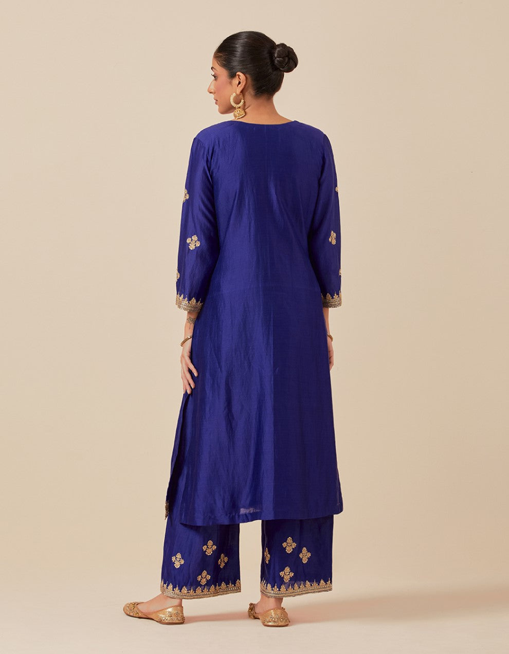 Blue hand embroidered kurta with pants and dupatta