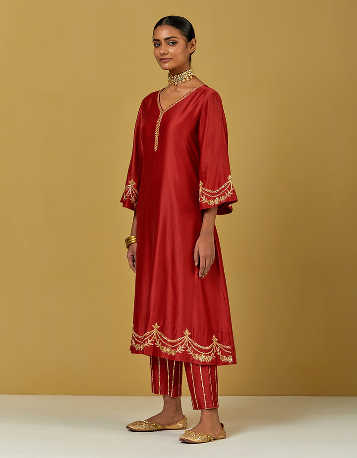 Red Embroidered Chanderi Silk Kurta With Pants