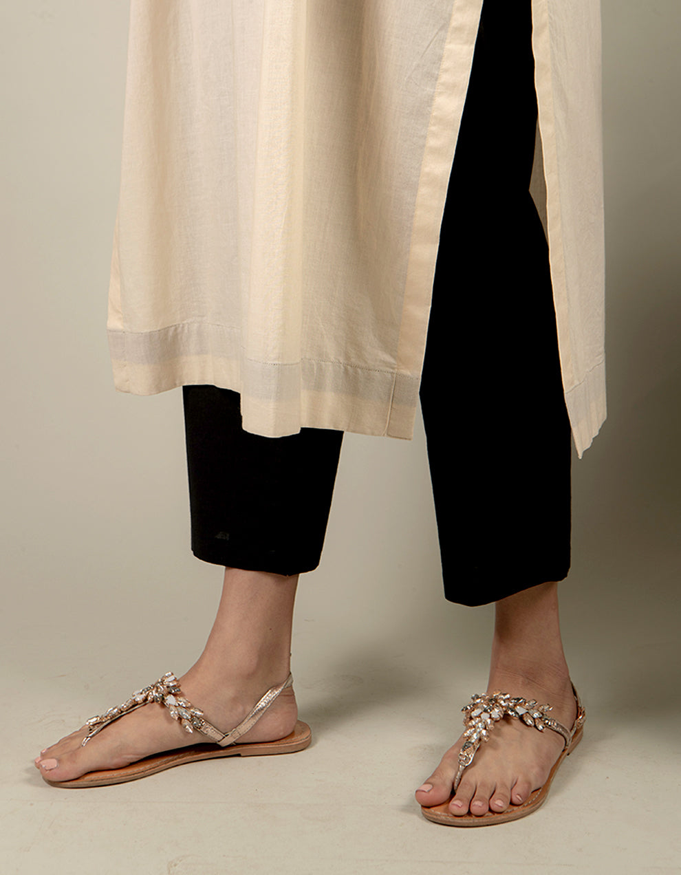 Black and Ivory dip-dyed cotton kurta with straight-cut pants