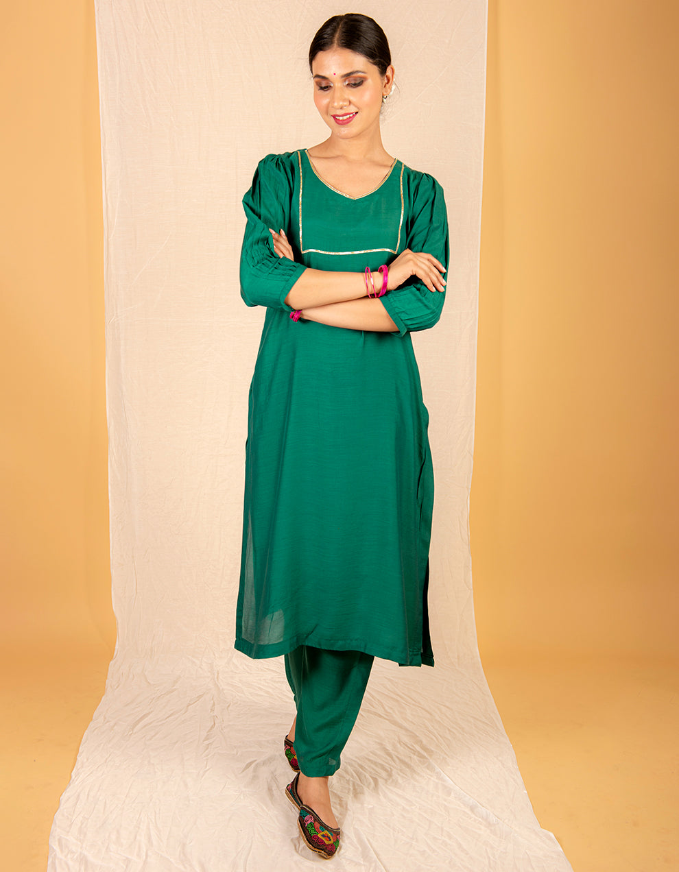 Buy-Green-straight-cut-kurta-with-pants-for-women-in-India