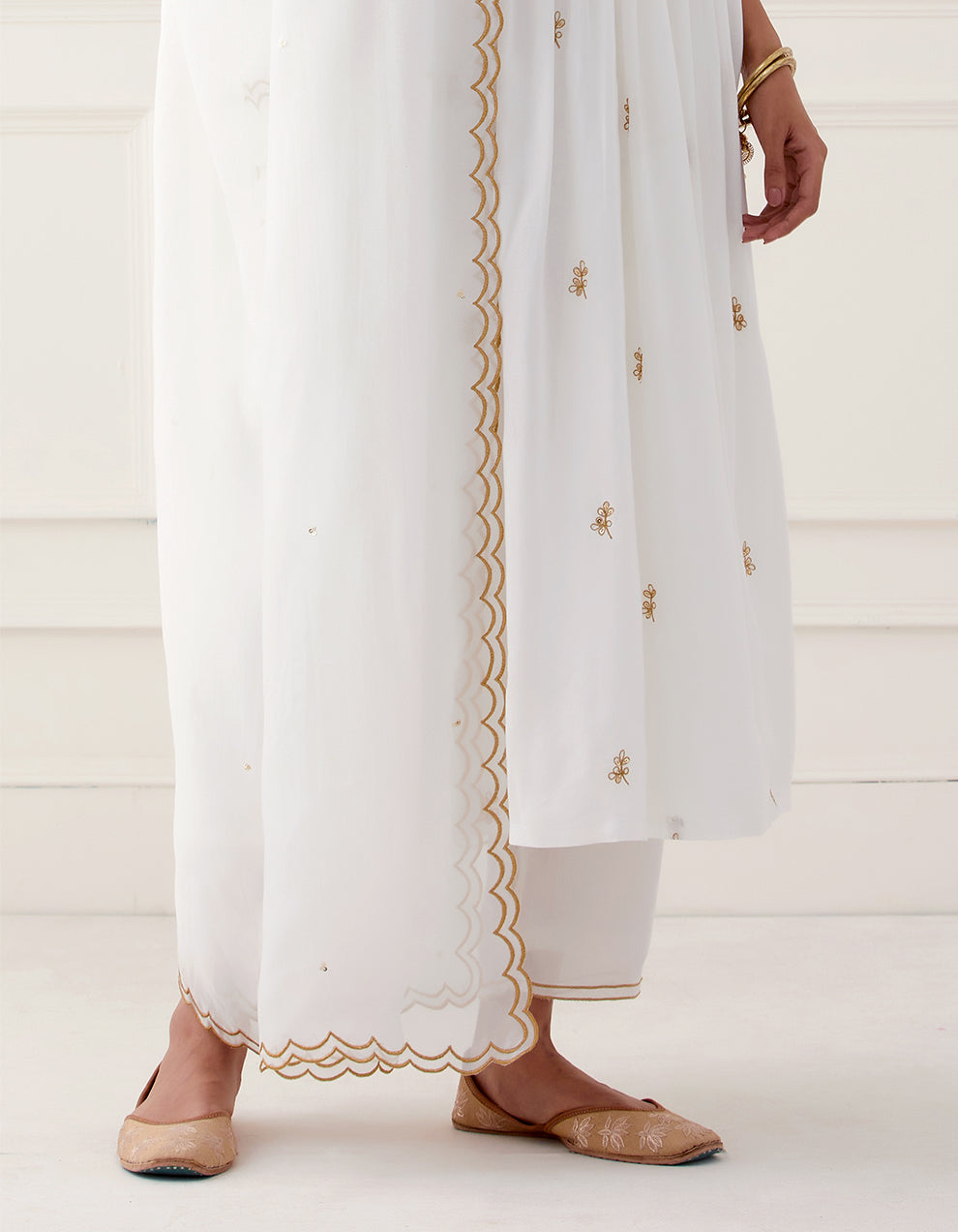 White Embroidered Modal Cotton Kurta With Pants And Dupatta