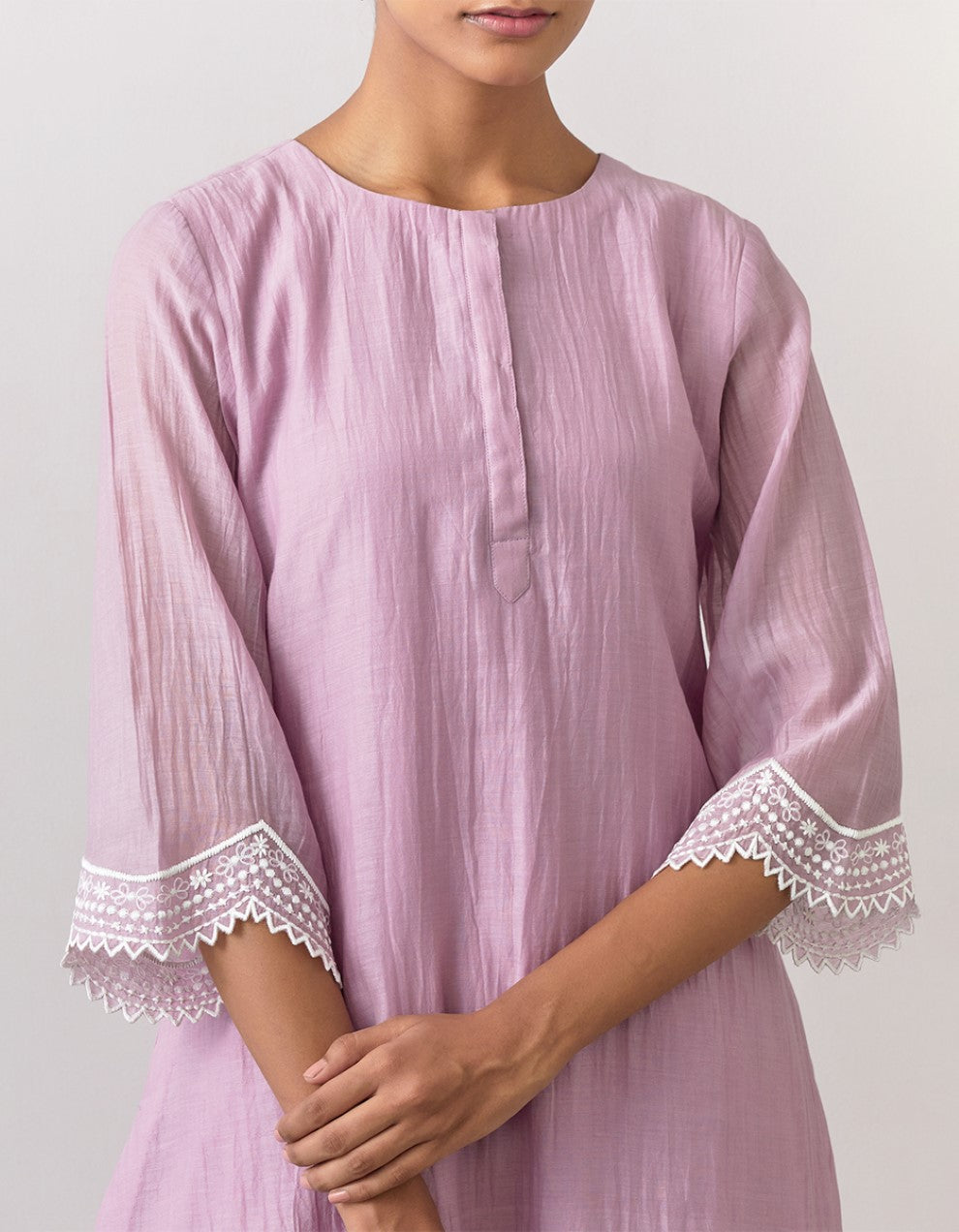 Lavender chanderi embroidered kurta with pants