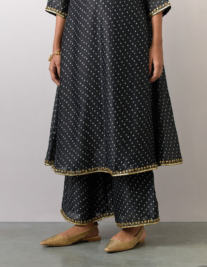 Black embroidered printed chanderi kurta with pants