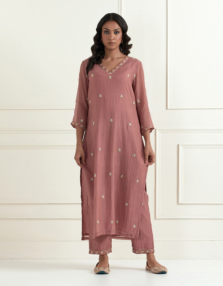 Dust pink hand embroidered kurta with pants and dupatta