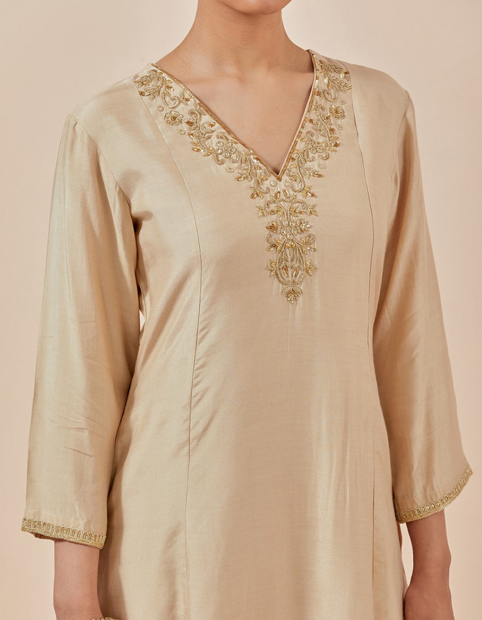 Beige chanderi embroidered kurta with pants and dupatta