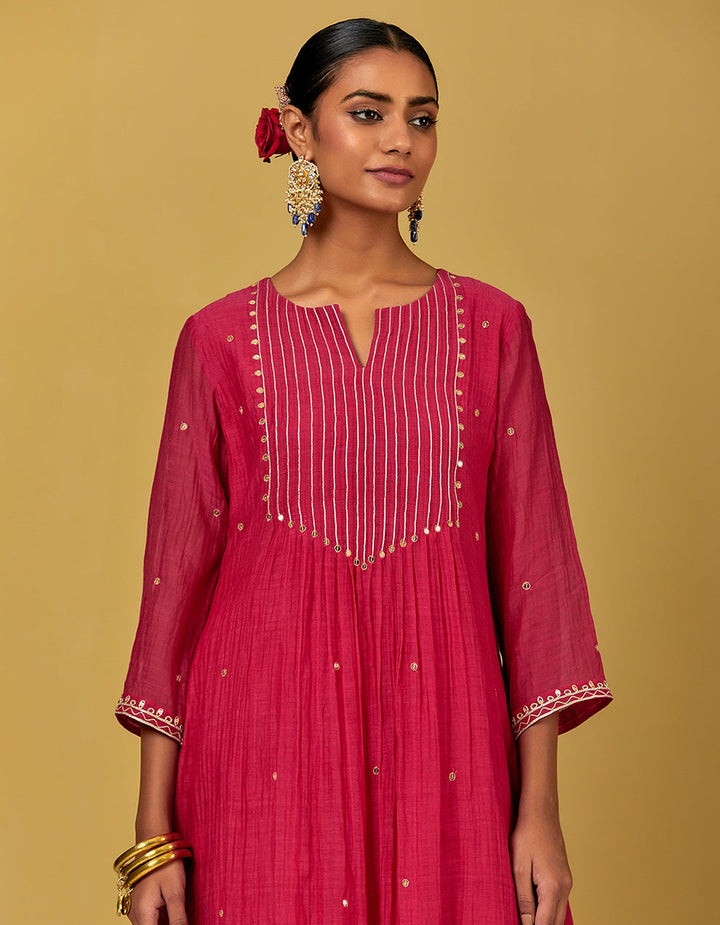 Pink Embroidered Chanderi Kurta With Cotton Pants And Dupatta