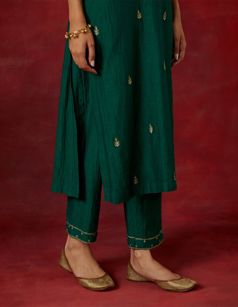 Green Embroidered Light Chanderi Kurta with Pants and Dupatta