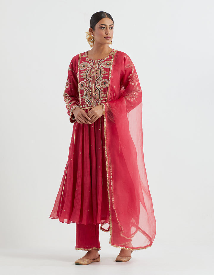 Crimson Light Chanderi Kurta With Pants and Tissue Dupatta