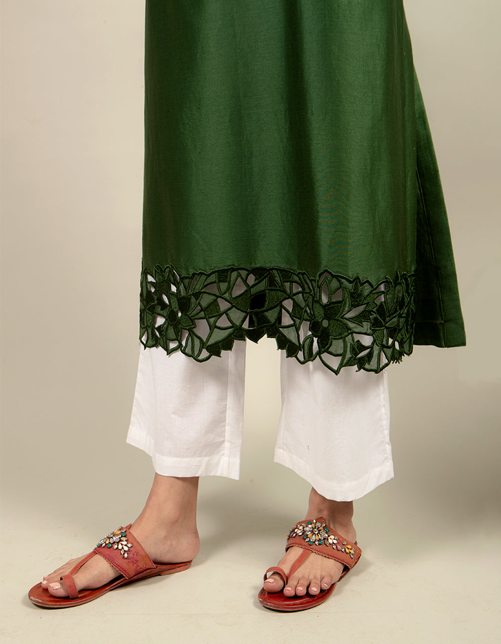 Green chanderi silk straight-cut kurta with straight-cut cotton pants