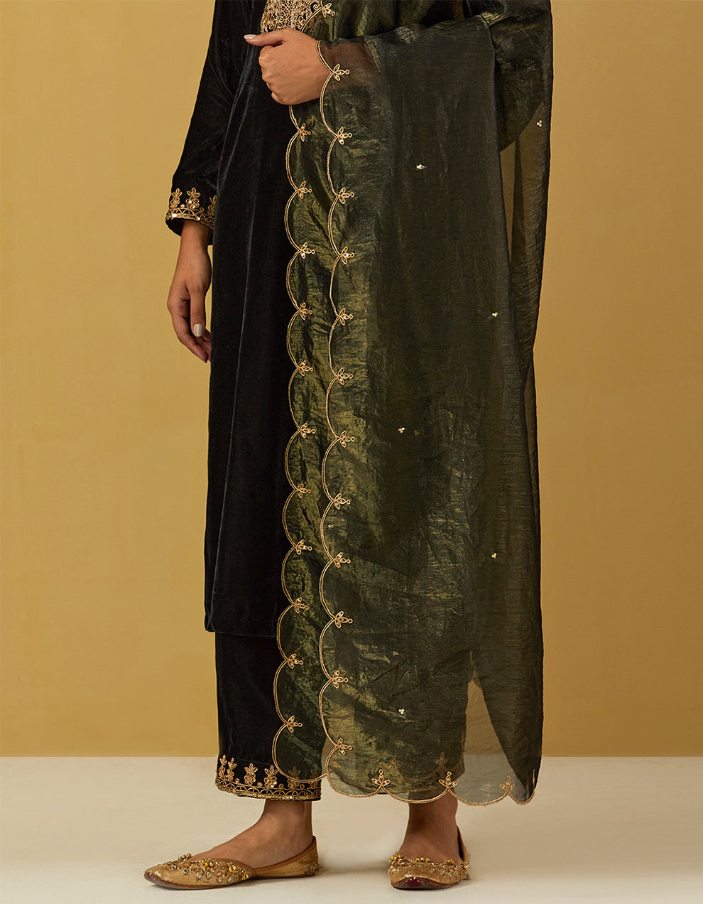 Black Silk Velvet Embroidered Kurta With Pants And Dupatta