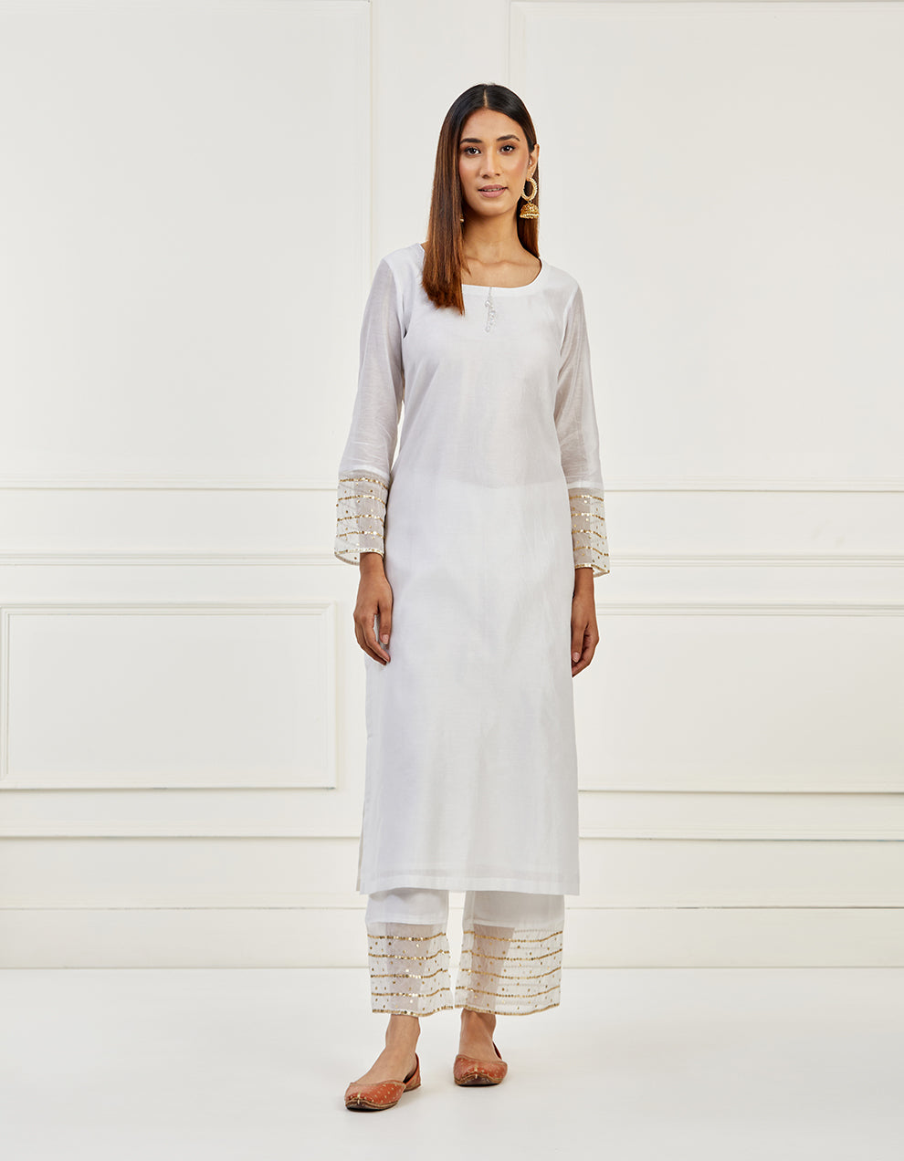 white-embroidery-chanderi-kurta