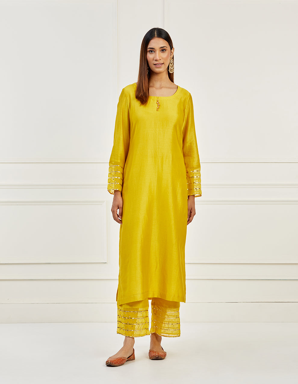 yellow-embroidery-chanderi-kurta-with-pants