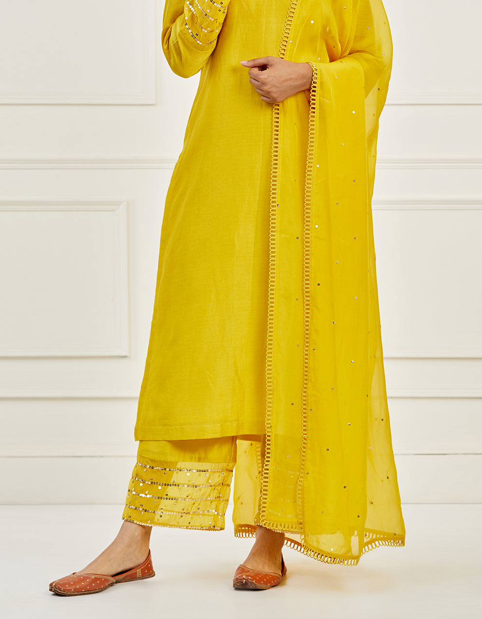 yellow-embroidery-chanderi-kurta-with-pants